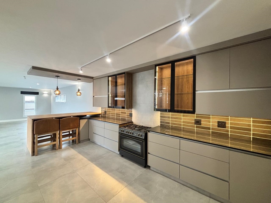 4 Bedroom Property for Sale in Grimbeeck Park North West